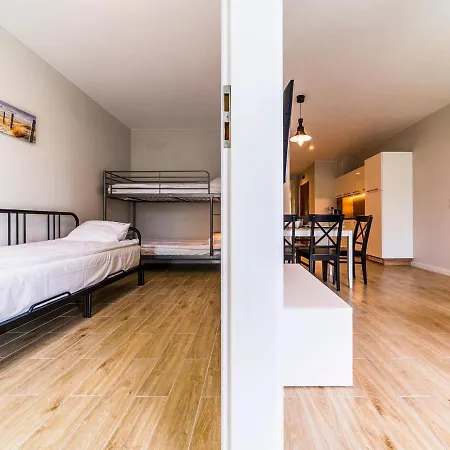 アパートホテル Porto